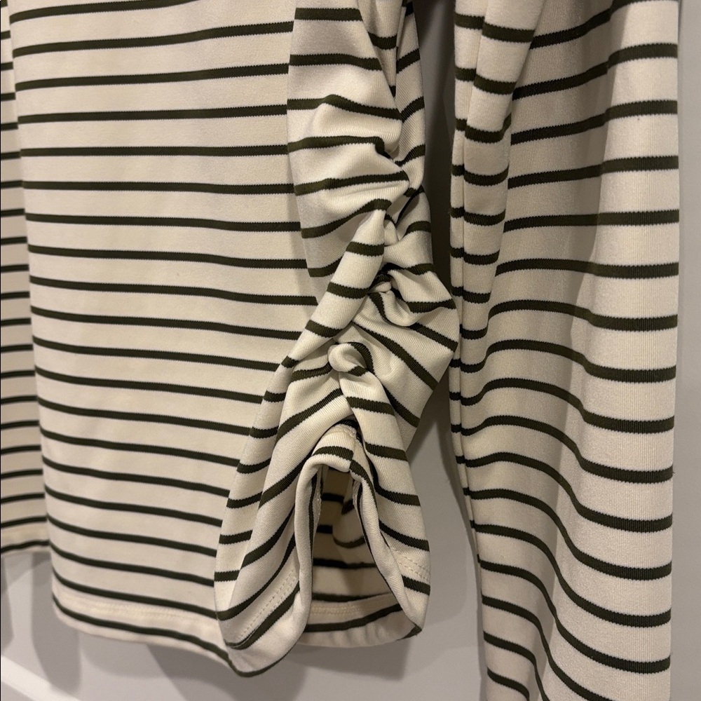 Pale Sky Womens Long Sleeve Shirts Large - Picture 6 of 6